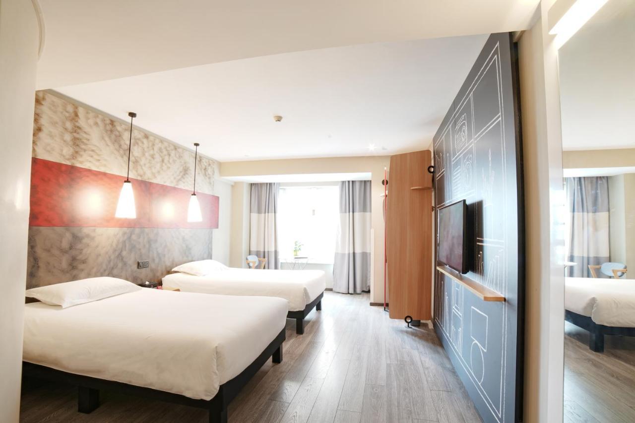 Ibis Chengdu West Jingcui Road Hotel Buitenkant foto